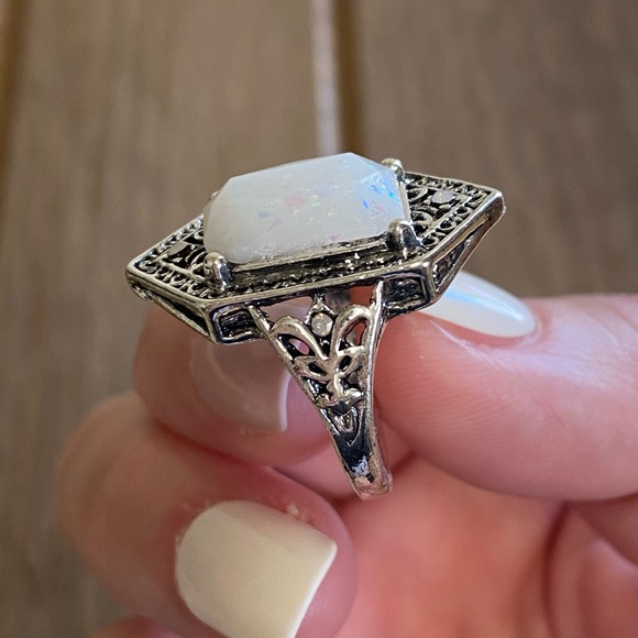 🔥3/$25🔥Sterling Silver Victorian Fire Opal Ring - Picture 8 of 9